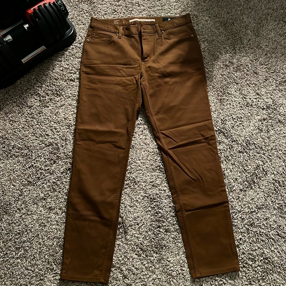 Banana Republic Tapered Chino, 32x32